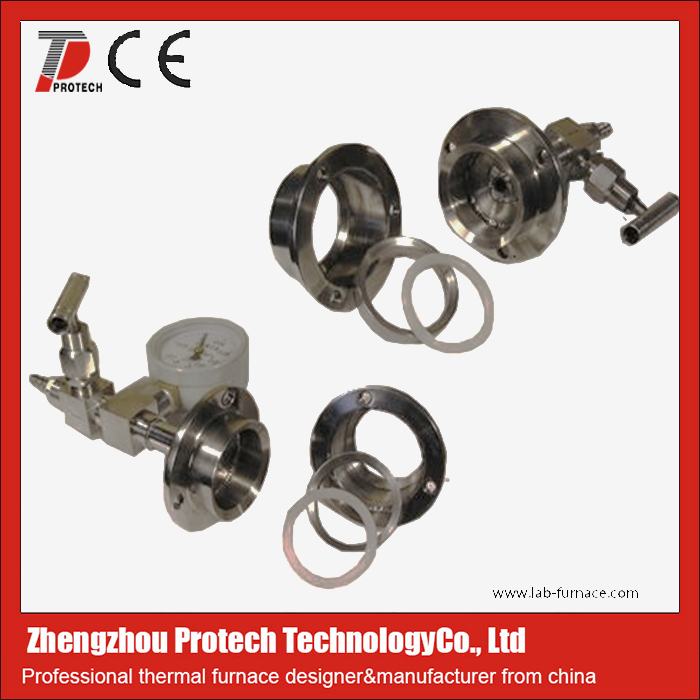 Vacuum flange