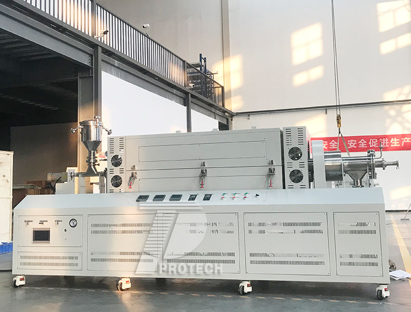 The continuous feeding and discharging rotary furnace can accommodate more materials for heat treatment, enabling unmanned processing of materials (click on the image to view product details)