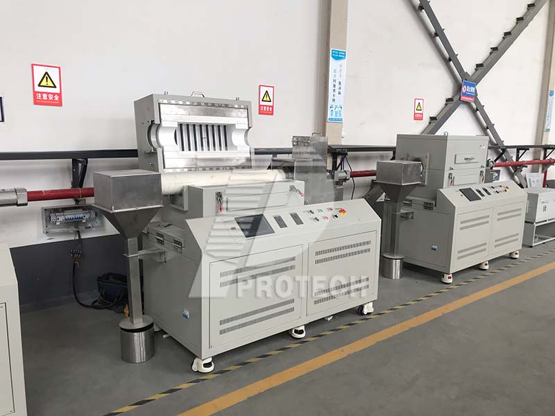 Commonly used continuous feeding and discharging powder calcination rotary furnace (click on the picture to view product details)