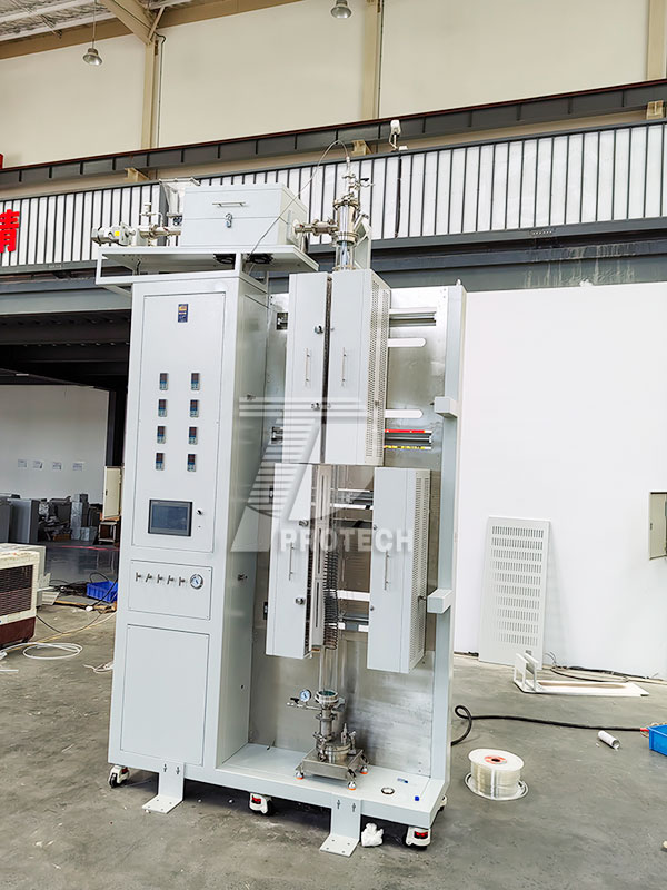 Customized vertical tube heat treatment electric furnace with preheating system (click on the picture to view product details)
